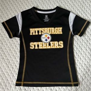 EUC Pittsburgh Steelers NFL Team Apparel Child Youth Unisex Size XS 4/5 Shirt